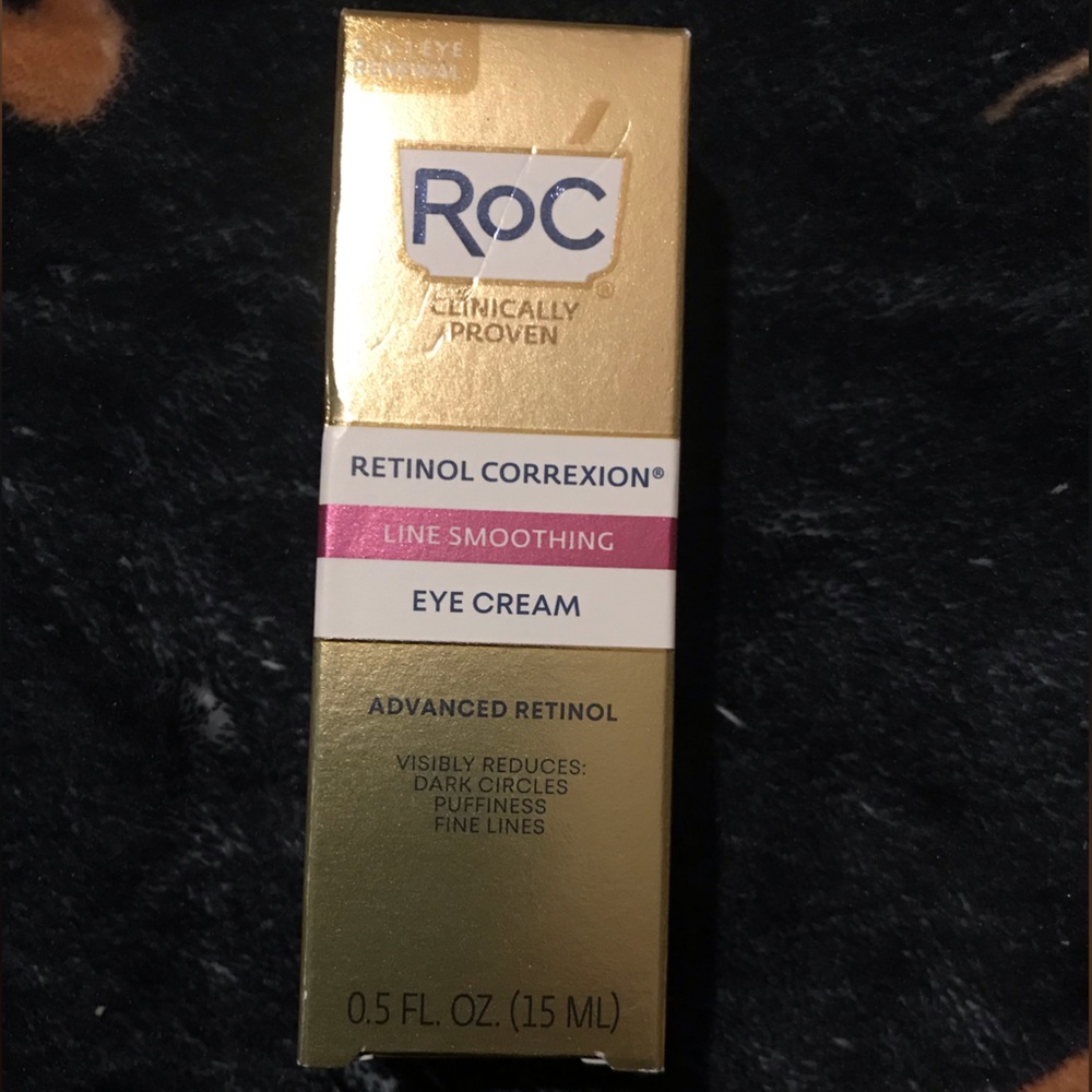 New in Box “Roc Retinol Correxion Eye Cream Line Smoothing 0.5 Fl Oz”